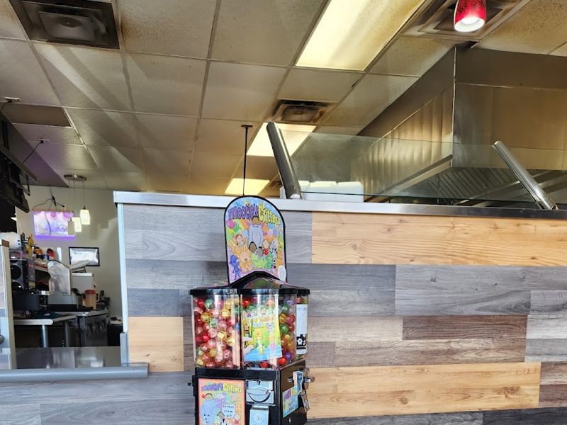 Bánh Mì Bistro Vietnamese Eatery interior